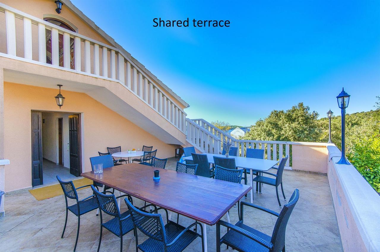 Apartments Pera Ražanj Kültér fotó