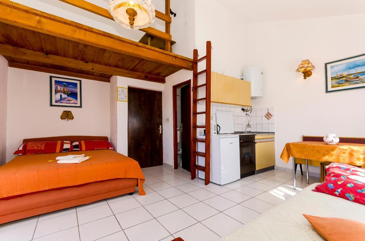 Apartments Pera Ražanj Kültér fotó